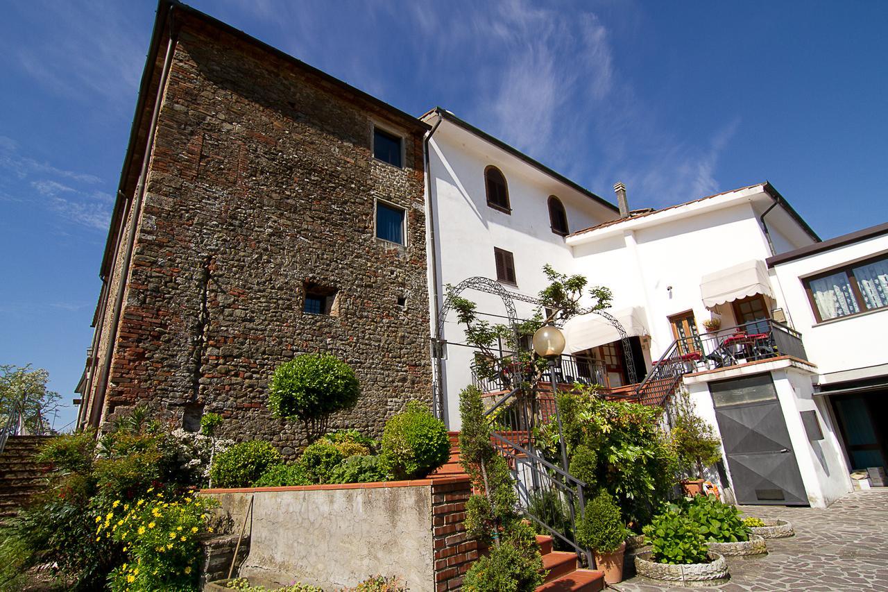 Отель La Magione Serravalle Pistoiese Экстерьер фото